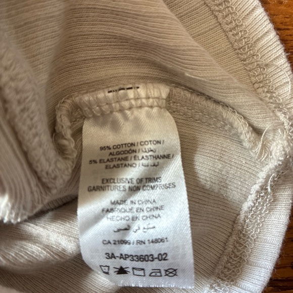 Ardene Cream Ribbed Crop Top - Picture 3 of 4